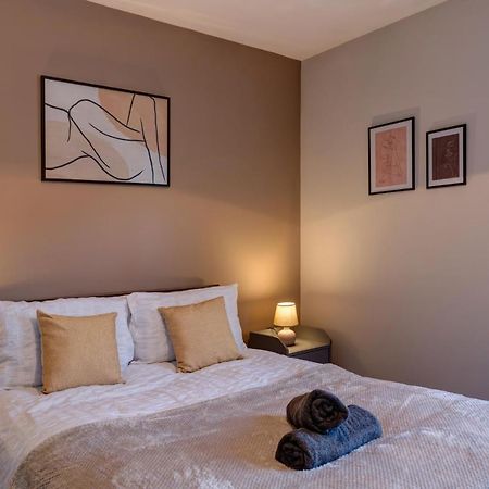 Cosy 2 Bed Home Chesterfield Dış mekan fotoğraf