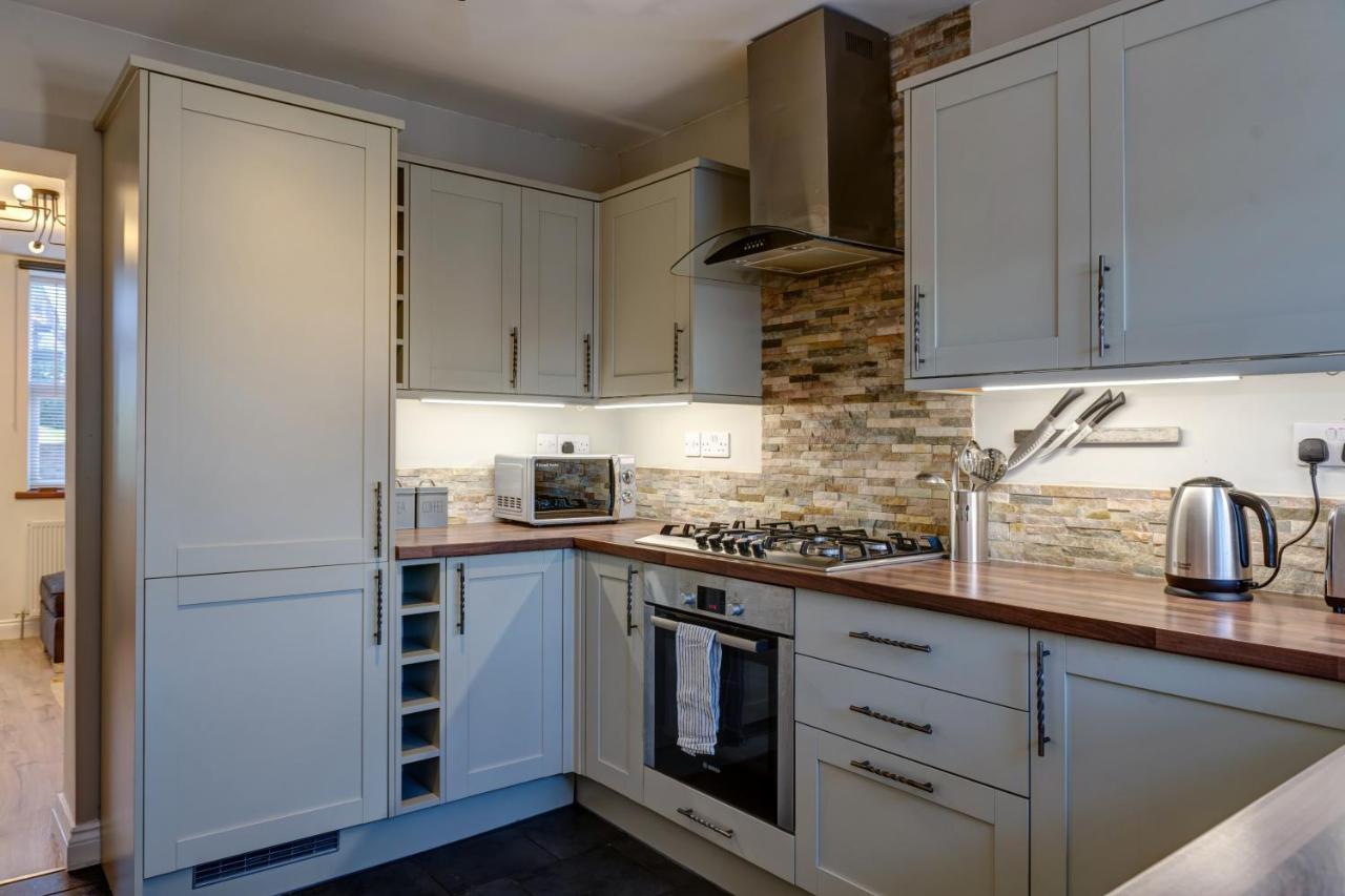 Cosy 2 Bed Home Chesterfield Dış mekan fotoğraf